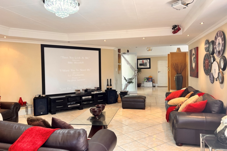 5 Bedroom Property for Sale in East London Rural Eastern Cape